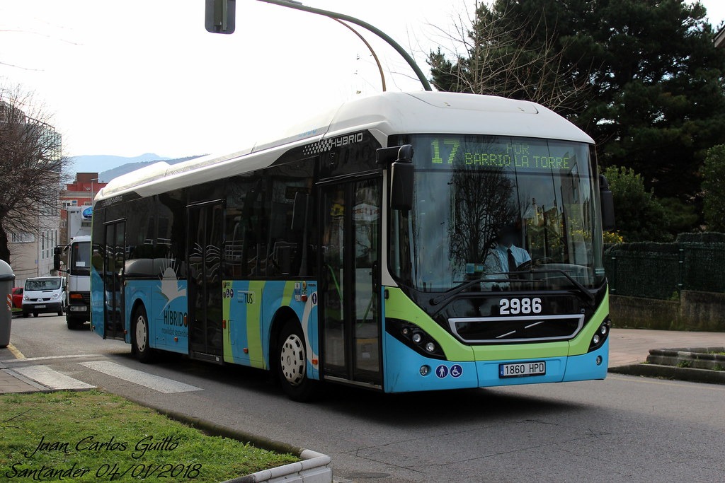 Volvo 7900 Hybrid TUS Santander Línea 17